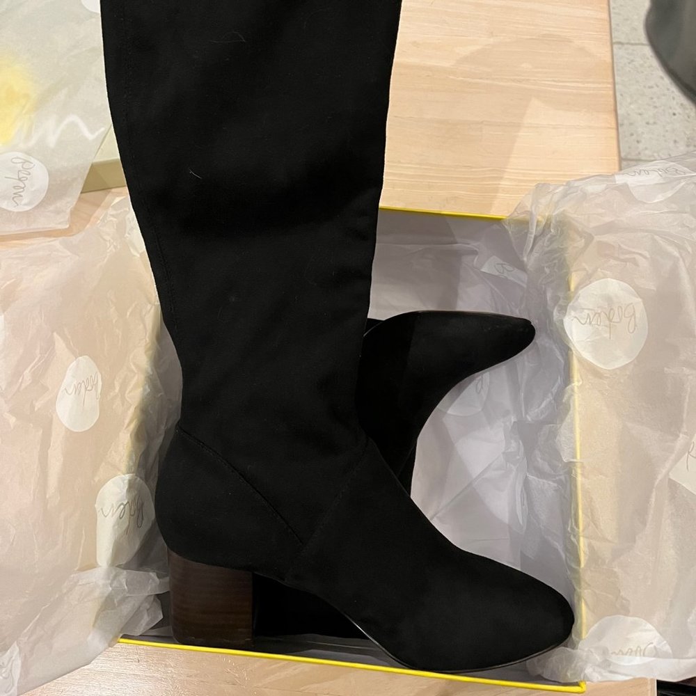 Boden Sz 38 Round Toe Stretch Boots *WORN ONCE*